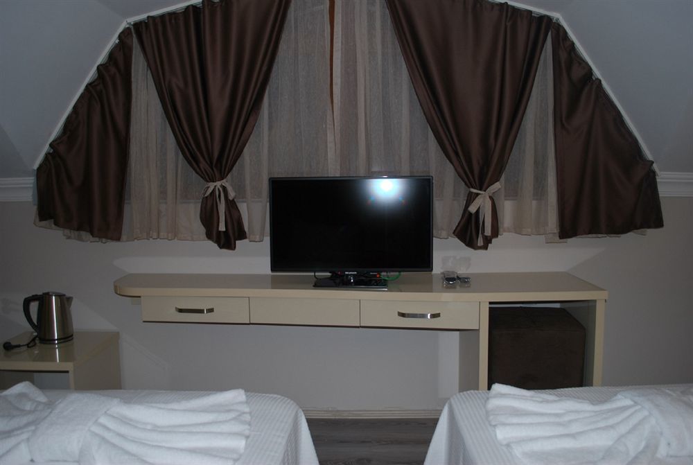 Funda Hotel เกอเจค ภายนอก รูปภาพ
