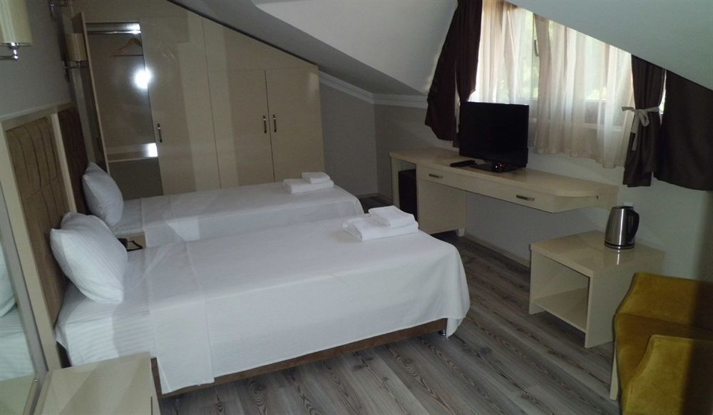 Funda Hotel เกอเจค ภายนอก รูปภาพ